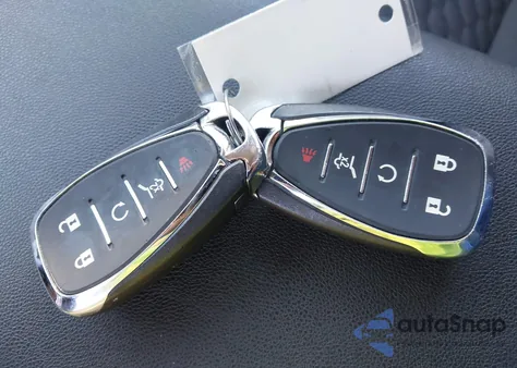 2021 Chevrolet Equinox Awd Lt z USA, uszkodzony, nr VIN 3GNAXUEV4ML339162